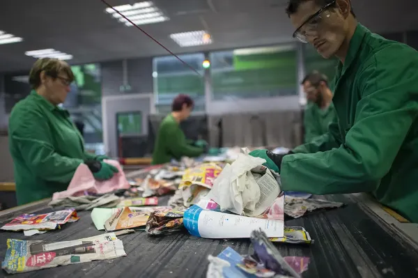 Ligne de tri des déchets